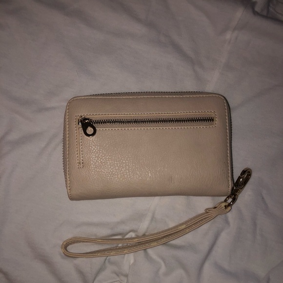 Wristlet - Picture 2 of 3